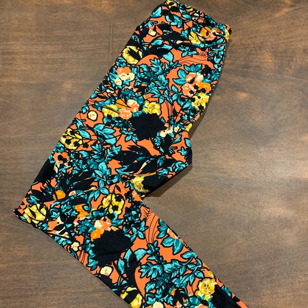 LuLaroe ONE SIZE leggings